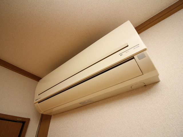冷暖房器具