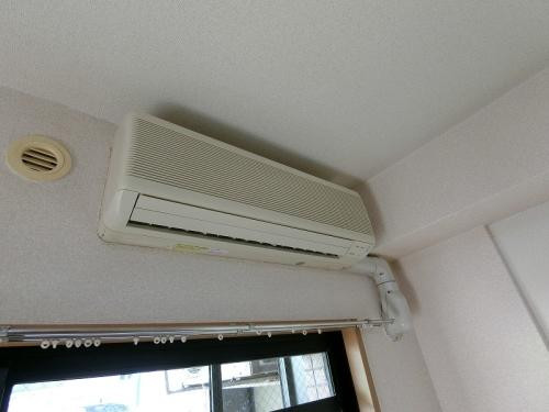 冷暖房器具