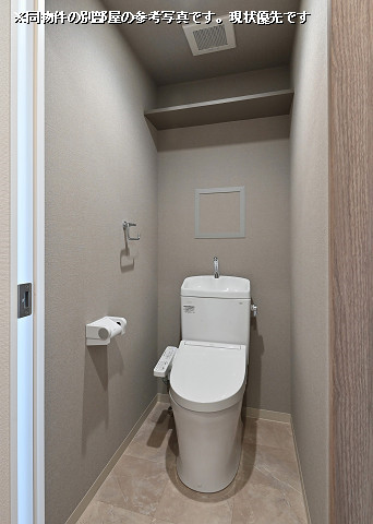 おまとめのお部屋 漫画とグッズで散らかってて今お部屋片付け頑張ってます