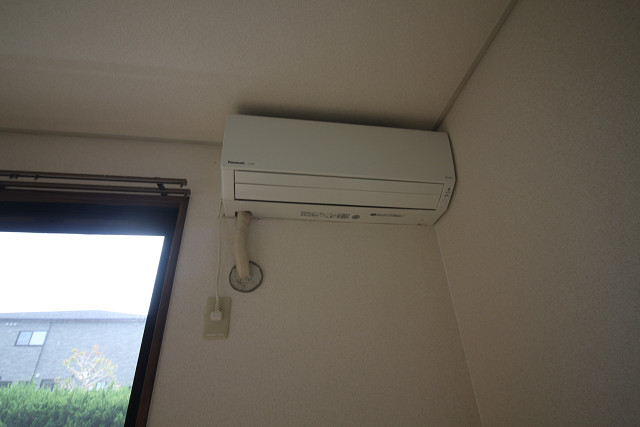 冷暖房器具