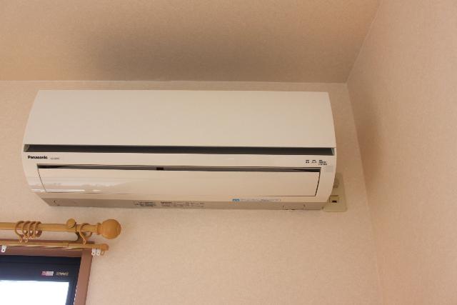 冷暖房器具