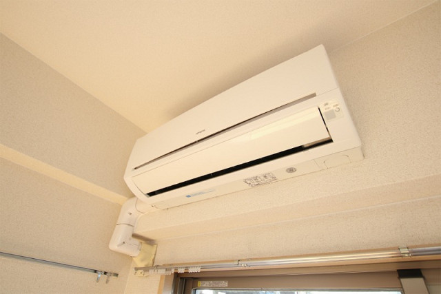 冷暖房器具