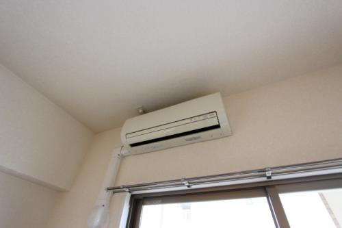 冷暖房器具