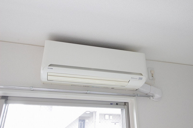 冷暖房器具