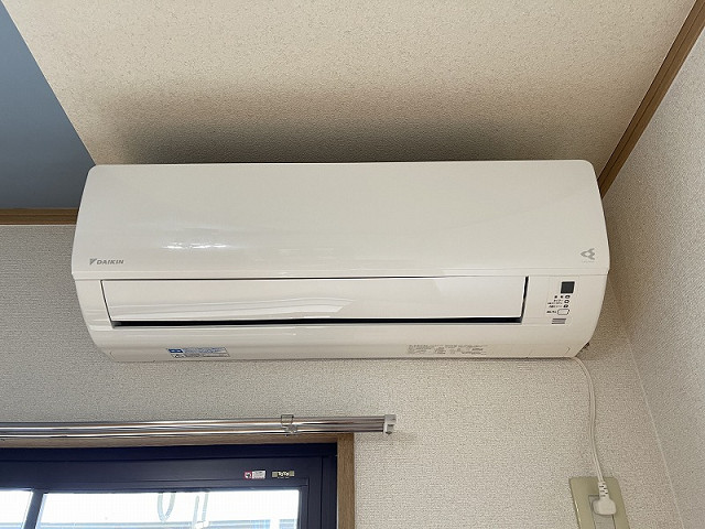 冷暖房器具