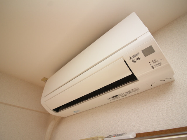 冷暖房器具