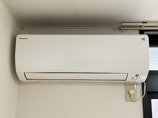 冷暖房器具