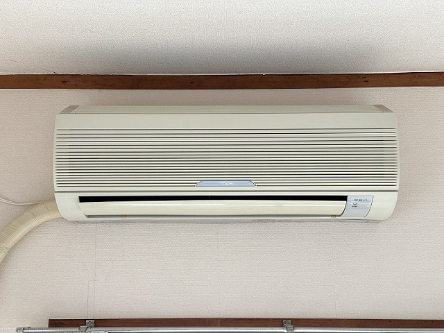 冷暖房器具