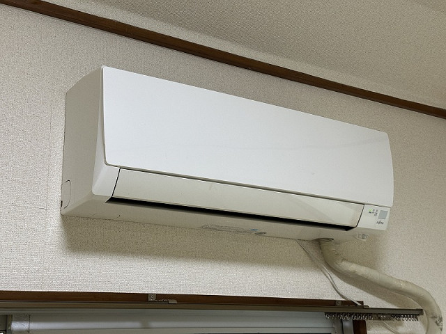 冷暖房器具