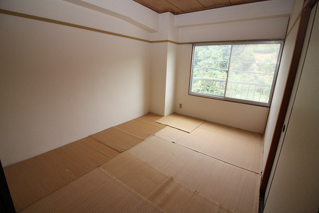 部屋４