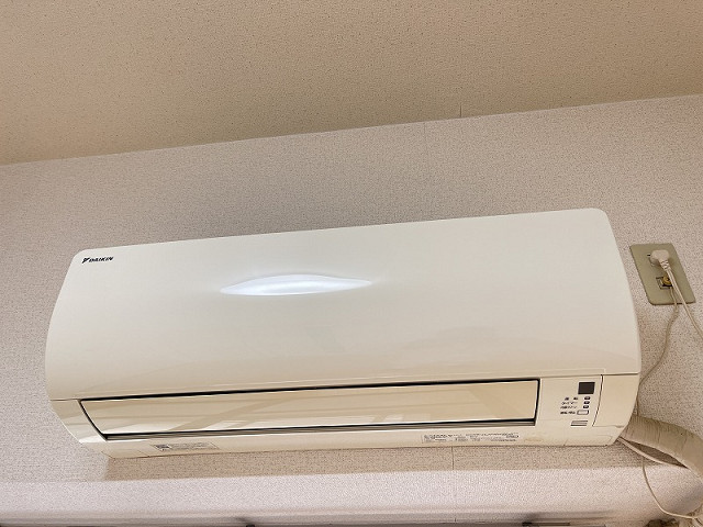 冷暖房器具