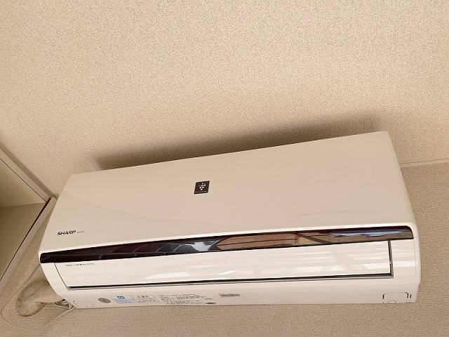 冷暖房器具