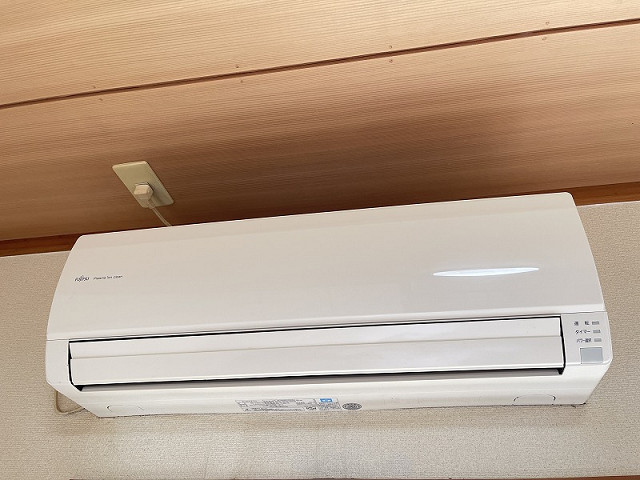 冷暖房器具