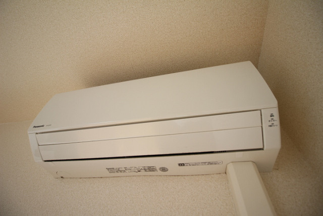 冷暖房器具