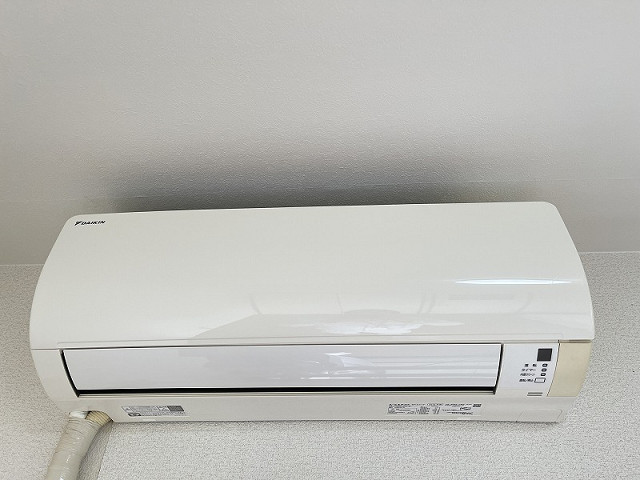 冷暖房器具