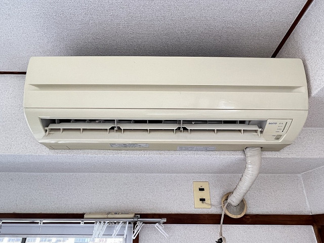 冷暖房器具