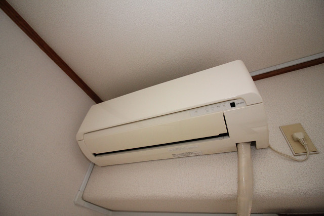 冷暖房器具