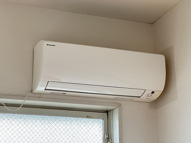 冷暖房器具