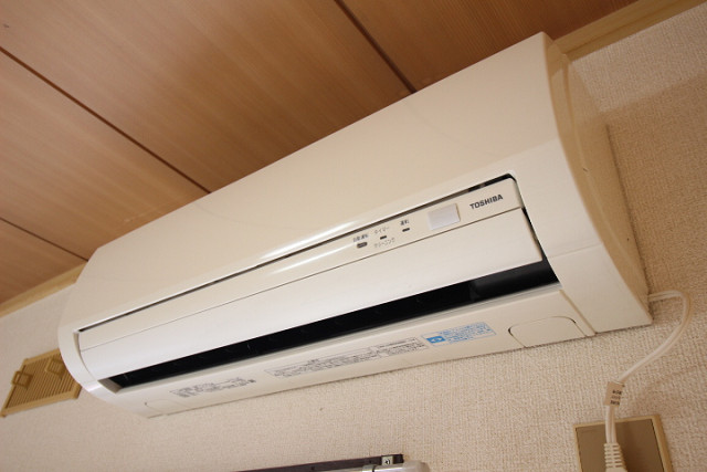 冷暖房器具