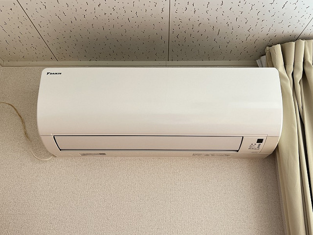 冷暖房器具