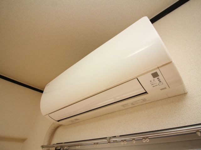 冷暖房器具