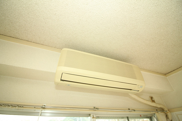 冷暖房器具