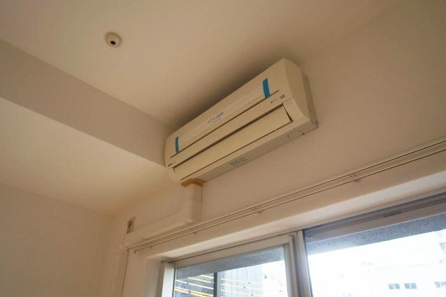 冷暖房器具