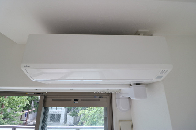 冷暖房器具