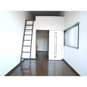 部屋４