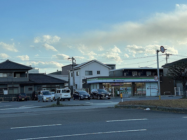 ファミリーマート 大分東浜1丁目店