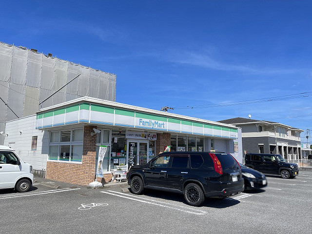 ファミリーマート 大分大在北1丁目店
