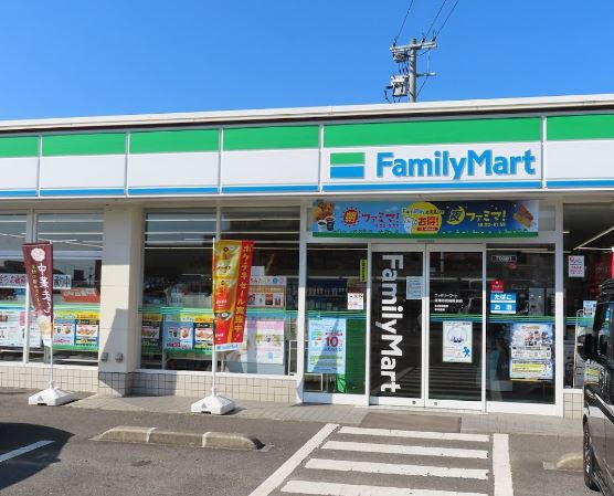 ファミリーマート国東市民病院前店