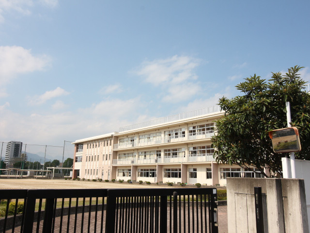 大分市立上野ヶ丘中学校