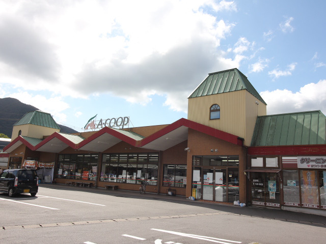 Aコープ湯布院店