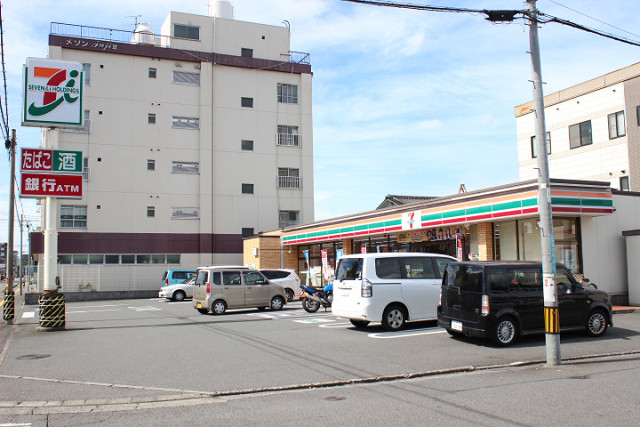 セブン-イレブン大分花津留店