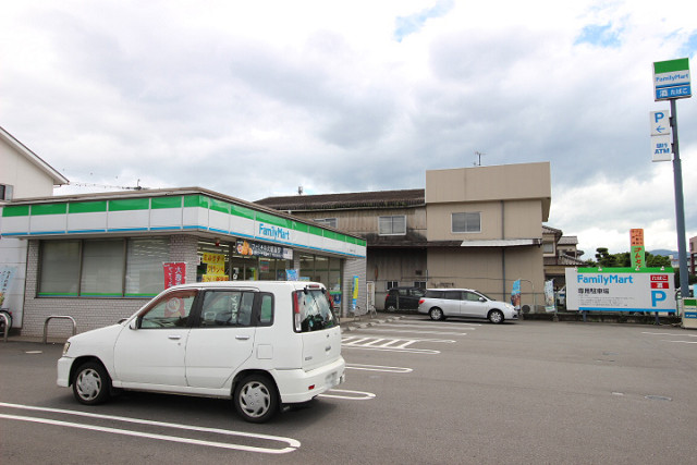 ファミリーマート 大分東浜１丁目店