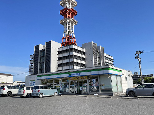 ファミリーマート 大分原新町店