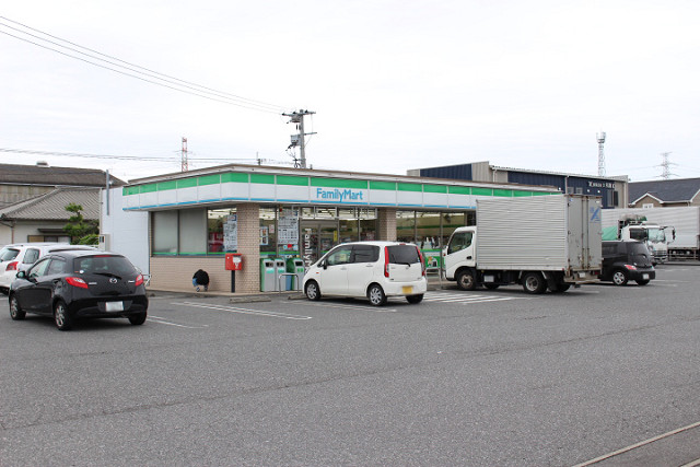 ファミリーマート大分青崎店