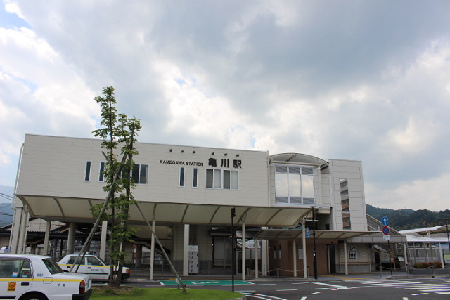 亀川駅