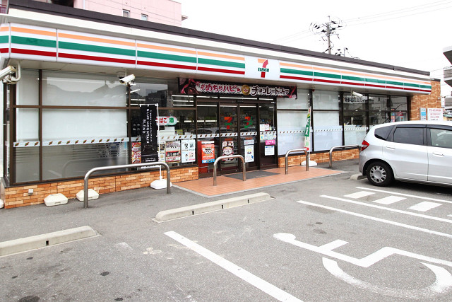 セブンイレブン福岡九産大駅西店