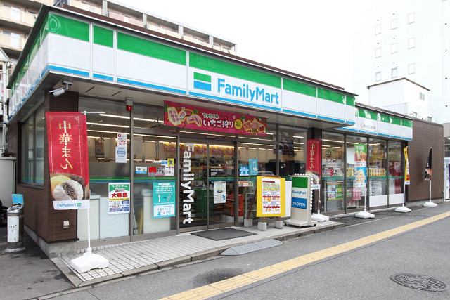ファミリーマート博多住吉公園前店