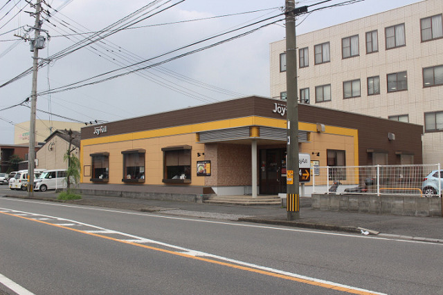 ジョイフル三川店