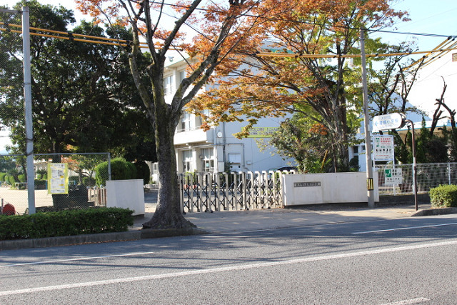 大分市立舞鶴小学校