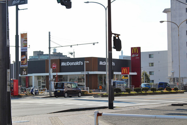 マクドナルド大分中島中央店
