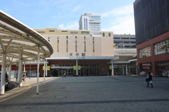 JR大分駅南口