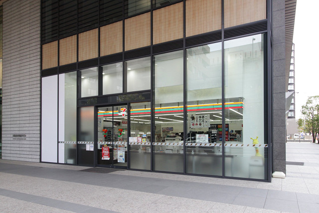 セブンイレブン博多駅前1丁目店