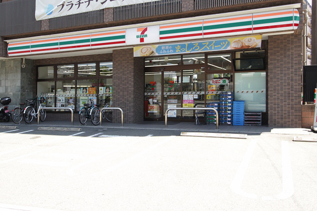 セブンイレブン　博多竹下駅前店