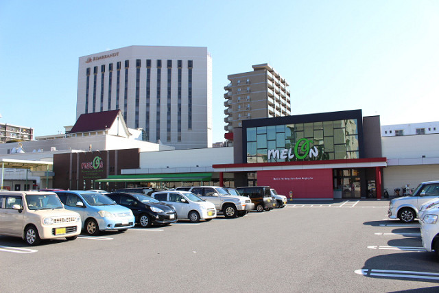 サンライフメロン店