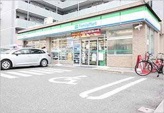ファミリーマート福岡大楠三丁目店