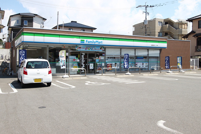 ファミリーマート福岡柳河内二丁目店